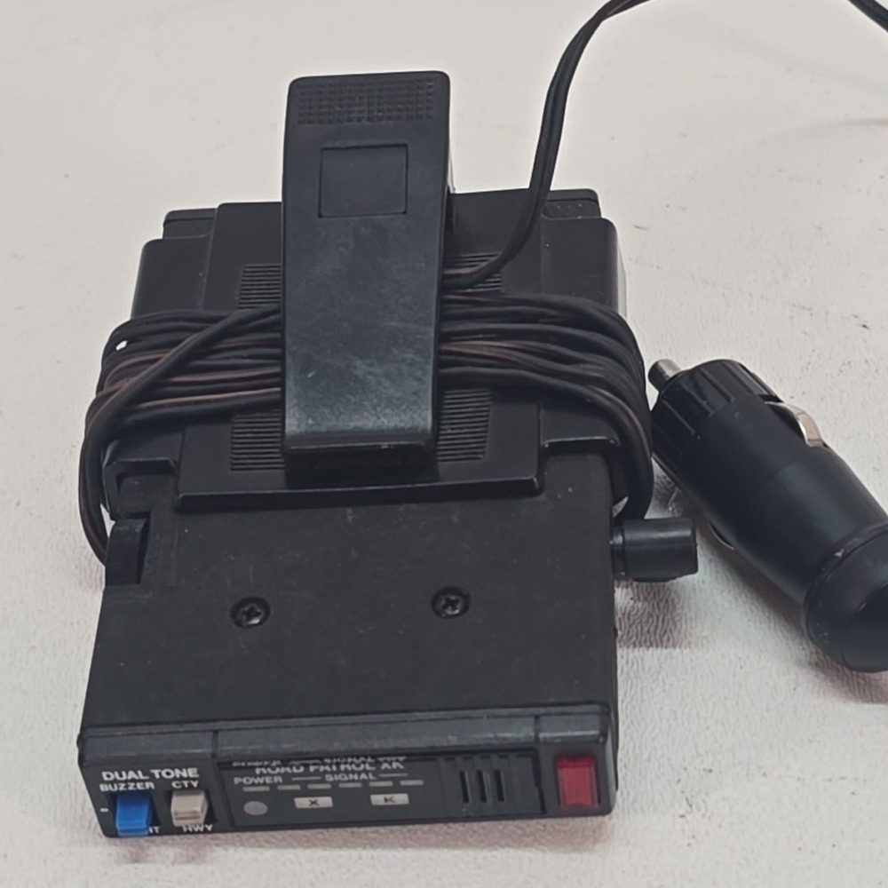 Vintage MICRONTA Road Patrol X-K Radar Detector 22-1617 Radio Shack
